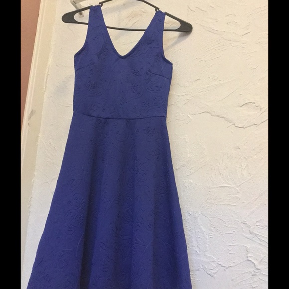 BLUE DRESS - Picture 1 of 2