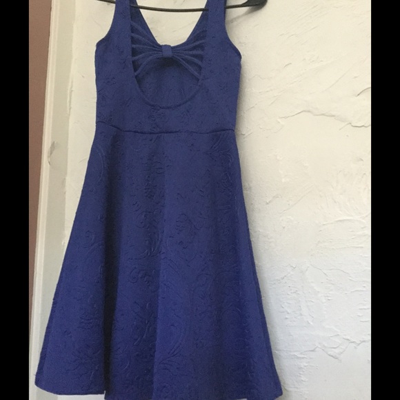 BLUE DRESS - Picture 2 of 2