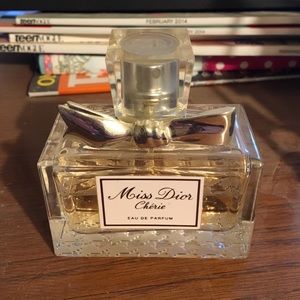 Miss Dior Cherie Perfume