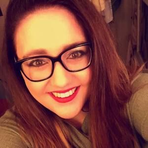 Meet your Posher, Katelyn