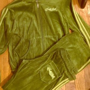 "Hale Bob" green velour sweat suit w/hood