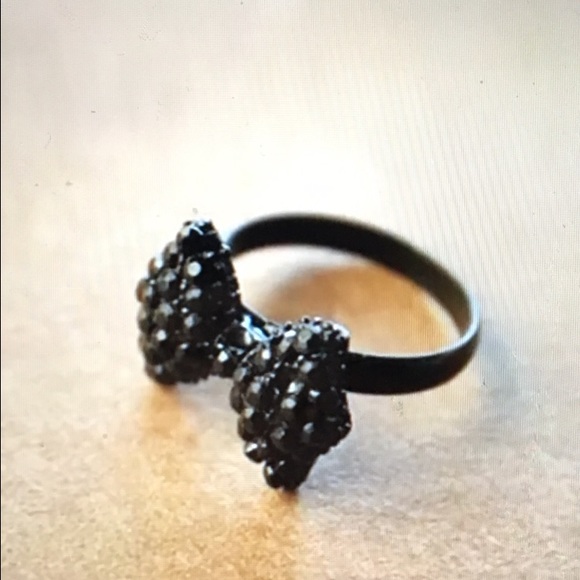 Jewelry - Adorable Black Marcasite Look Bow Adj Ring