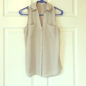 Express button down top