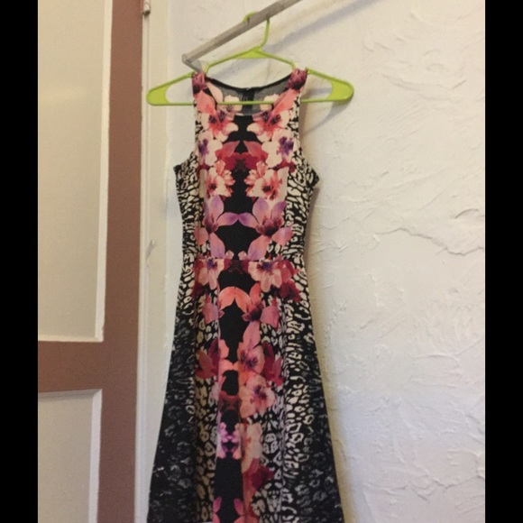 Floral Dress - Picture 1 of 2