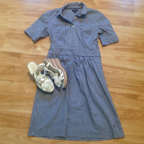 Nautica Navy and white checked dress Size 6