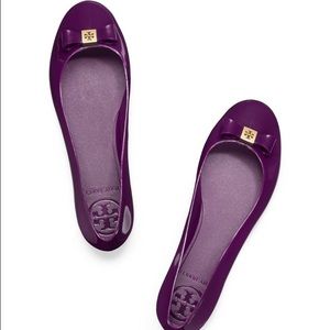 Tory Burch size 9 purple jelly flats