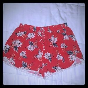 Hollister red, floral "drapey" shorts