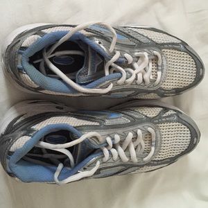 Brooks size 8.5 sneakers