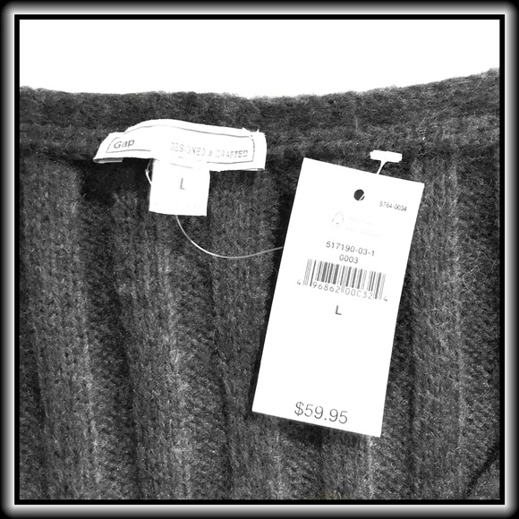GAP CABLE KNIT SWEATER                    🎉HPX5🎉 - Picture 3 of 5