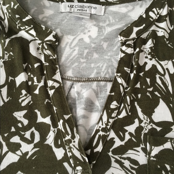 Top - Picture 2 of 3