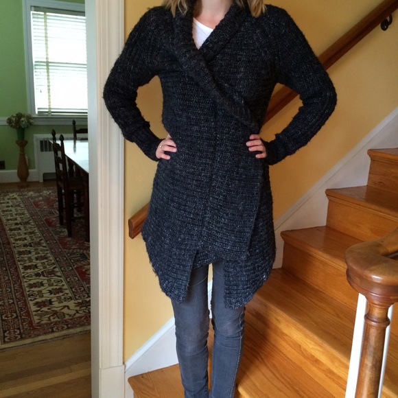 Cozy grey open cardigan