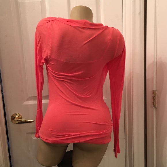 ❌sold Bebe coral pink long sleeve top small - Picture 2 of 2