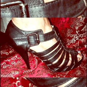 So Sexy Sandal Heel by Mixx Shuz