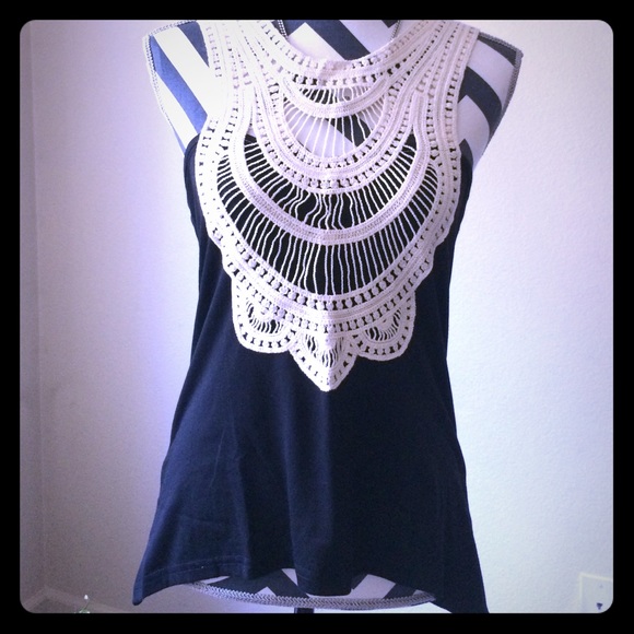 Tops - NWOT Crocheted hi-lo tank w/ open back straps
