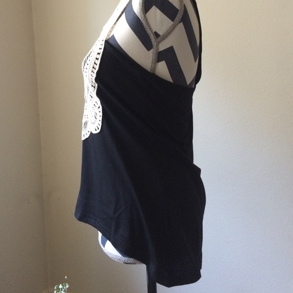NWOT Crocheted hi-lo tank w/ open back straps - Picture 2 of 4