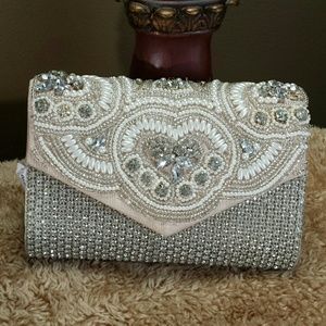 Aldo - Cream Clutch - NWT