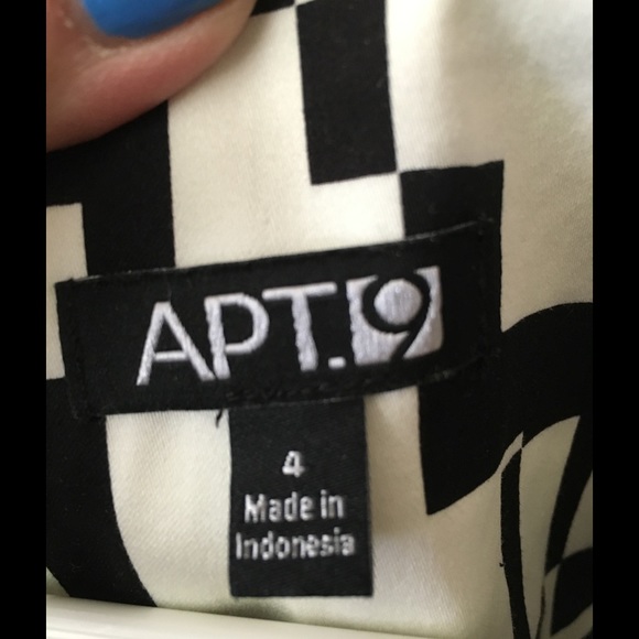 💕3/$15💕 Apt.9 Sheath Dress - Picture 2 of 2