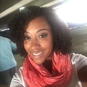 Meet your Posher, Janae