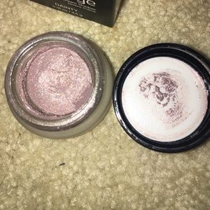 Younqiue cream shadow