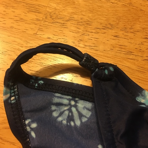 Cute Bikini! - Picture 3 of 4