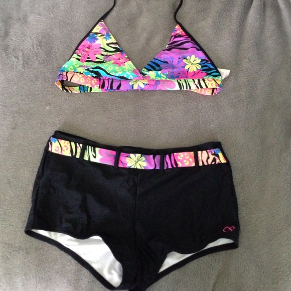 Bathing suit