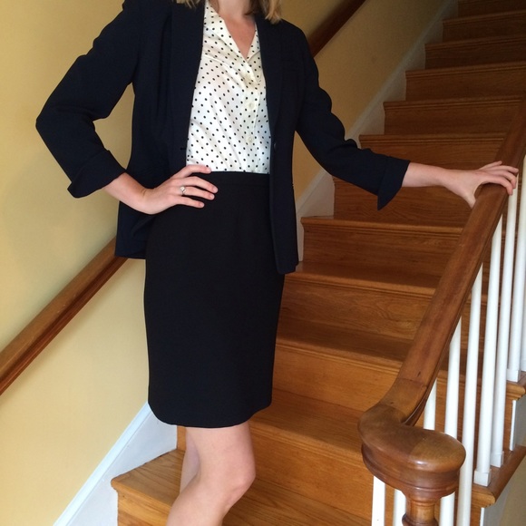 ✨Moving Sale✨ Navy blue blazer