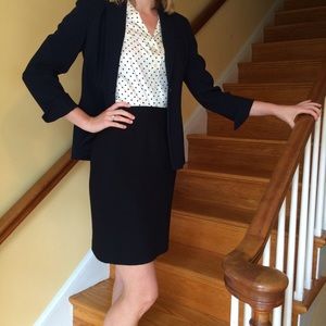 ✨Moving Sale✨ Navy blue blazer