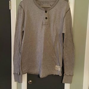 Men's American Eagle long sleeve shirt