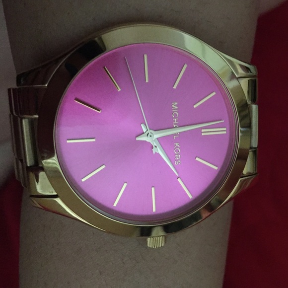Gold and Pink faced MK watch ?
