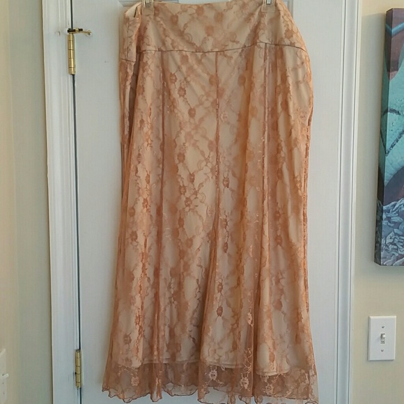 Gold lace skirt
