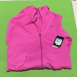 *NEW* Nike Therma-Fit hoodie