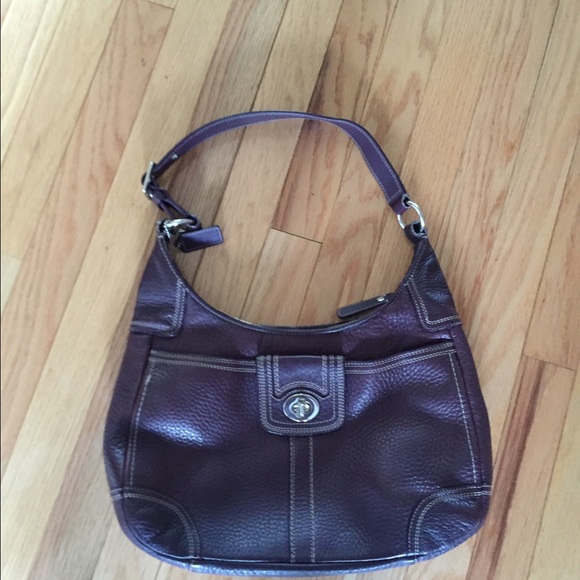 Coach purse - Picture 1 of 2