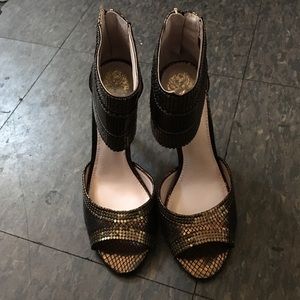 Size 7 Gold Vince Camuto stilletos