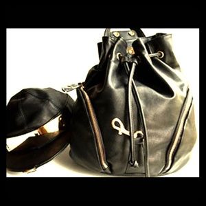 Bag with Hat attached