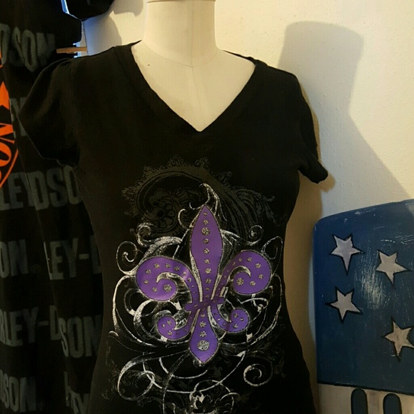 SLIT BACK TSHIRT