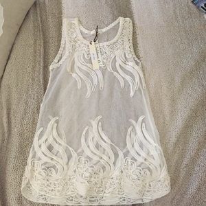 Brand new classy top