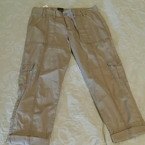 Calvin Klein Jeans Khaki Rolled Capri
