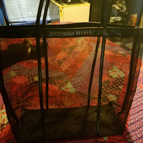 Victoria Secret mesh bag.  Nwots