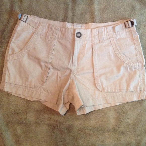 Old Navy khaki shorts