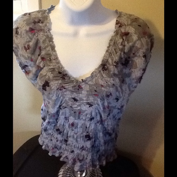 DKNY cute top