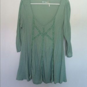 teal top.