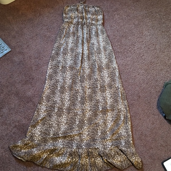 dress - Picture 2 of 4