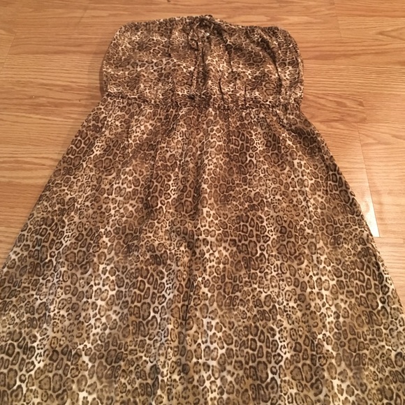 dress - Picture 3 of 4