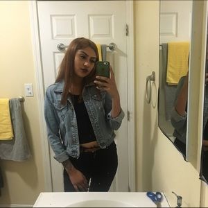 Meet your Posher, Alejandra