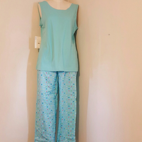 NWT POLKA DOT PAJAMAS