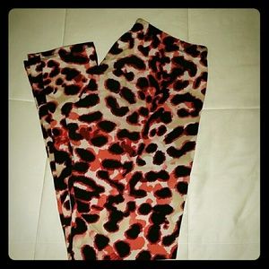 Charlotte Russe Pink Leopard Leggings