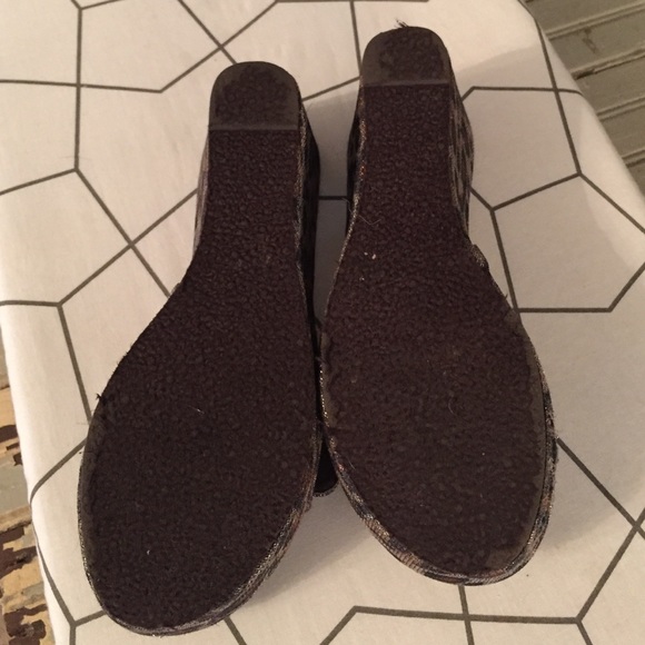 Platform sandals - Picture 4 of 4