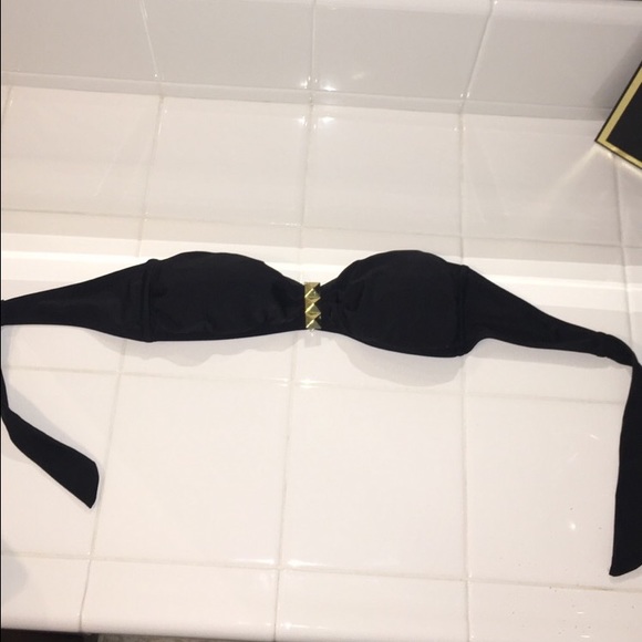 cute black strapless top