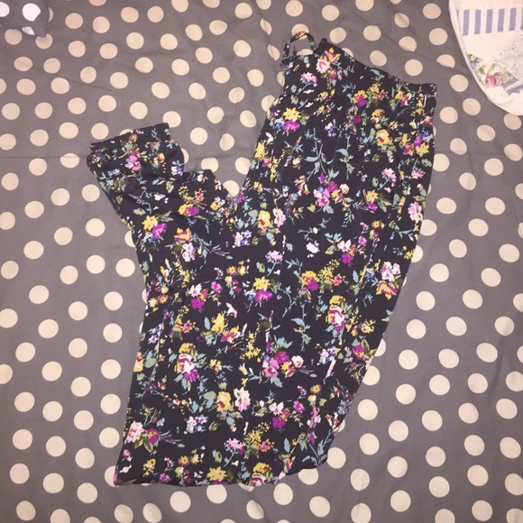 Pacsun floral joggers