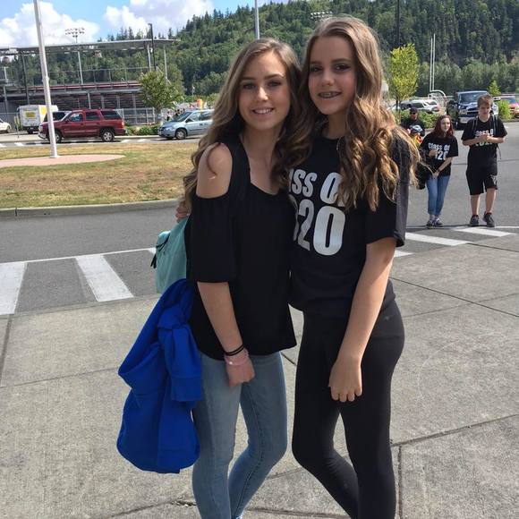 Meet your Posher, Hayley